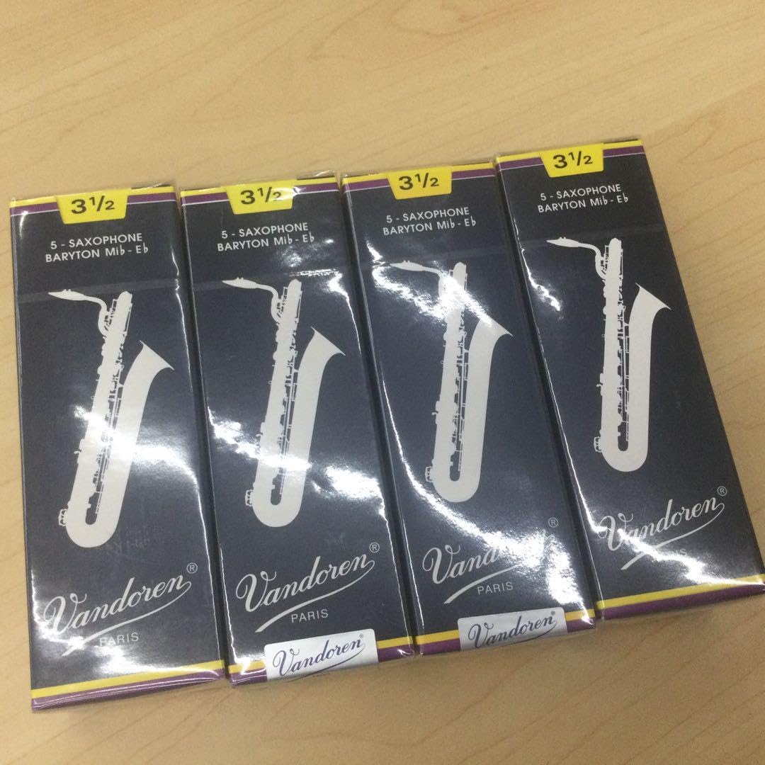 Vandoren サックスリード 3½ バリトン 5枚入り　4箱セット 楽天市場】VANDOREN トラディショナル(青箱) バリトンサックス